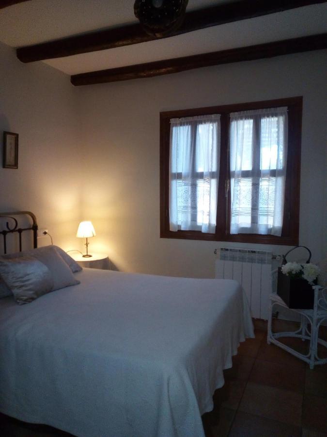 La Simona Casa Rural Perales del Puerto Exteriör bild