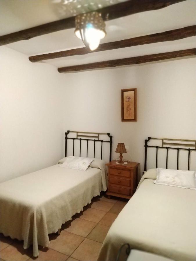 La Simona Casa Rural Perales del Puerto Exteriör bild